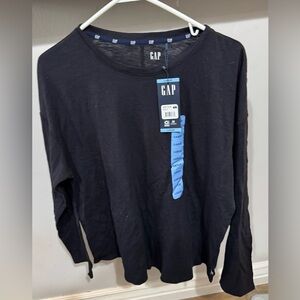 GAP Classic Black Tee